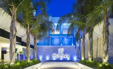 Exteriors-Entrance-393x240